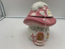 10 Strawberry Street Ceramic 6in Christmas Pink Roof Mushroom BB01B39026