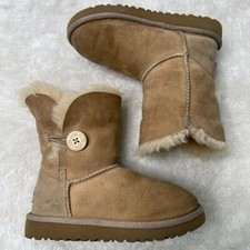 UGG 5991T Kid's Cream Tan Bailey Button Suede Boots Sheepskin Size 12