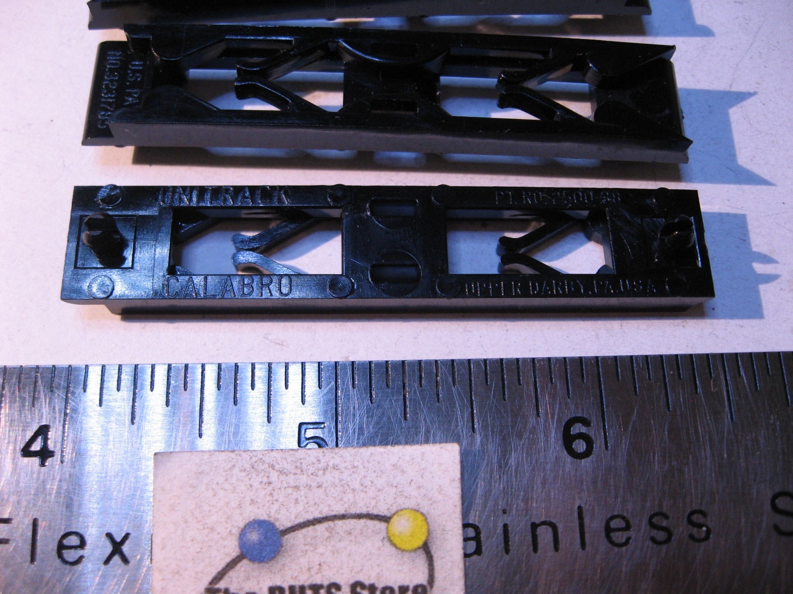 PCB Board-Guide Rail Calabro-Unitrack 2500-38 Plastic 2.5in - NOS Qty 4 ...
