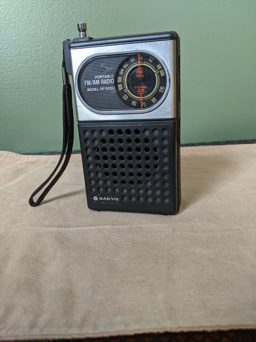Vintage SANYO AM/FM Portable Transistor Radio RP-5050 Tested Works