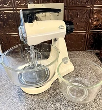 Vtg Sunbeam Mixmaster Stand Mixer 12 Speed 60th Anniversary Limited Edition