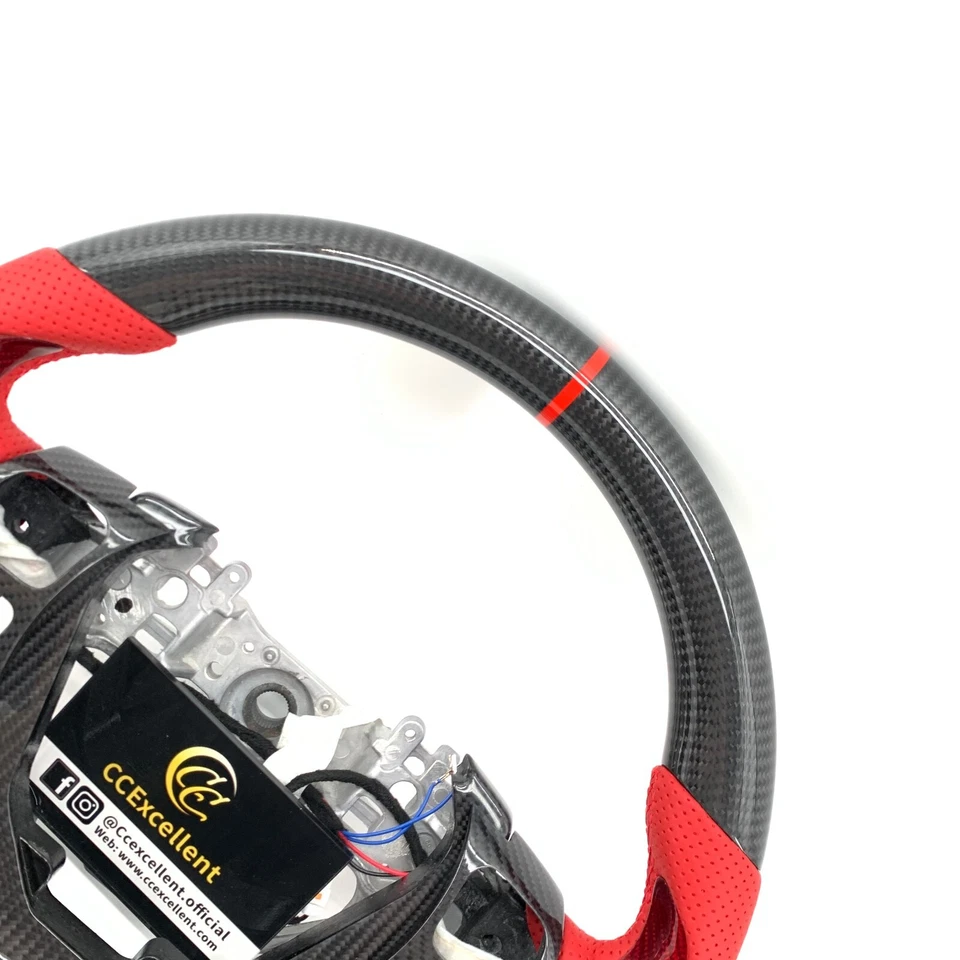 Volante de fibra de carbono real para Lexus IS250 IS300 IS350 RC300 2014-2019 Foto 2 de 4