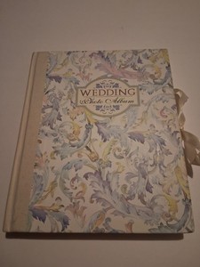 Michel Publishing Wedding Self-Adhesive Book Bound Photo Album 5x7 Floral