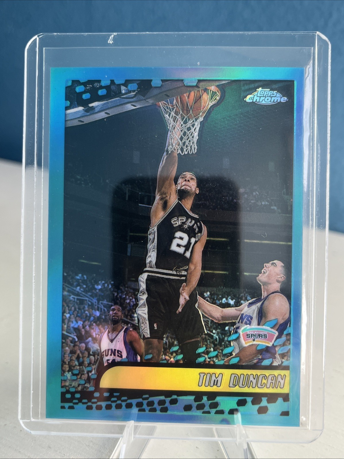 2001-02 Topps Chrome - Tim Duncan #30 Refractor