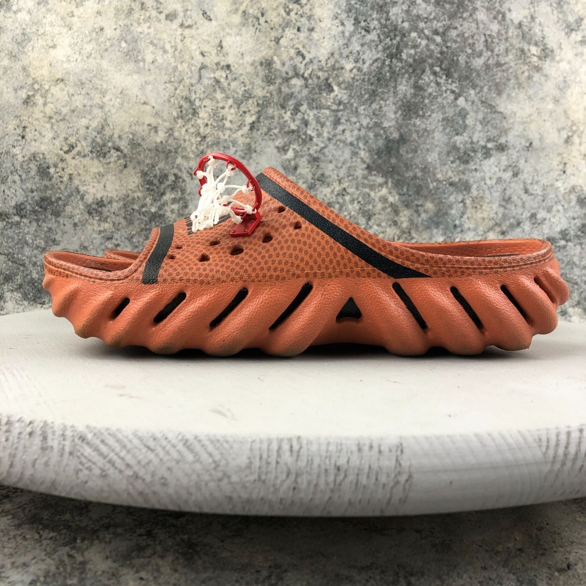 Crocs Unisex Size 6M 8W NBA Echo Slide Sienna Basketball  display picture 1