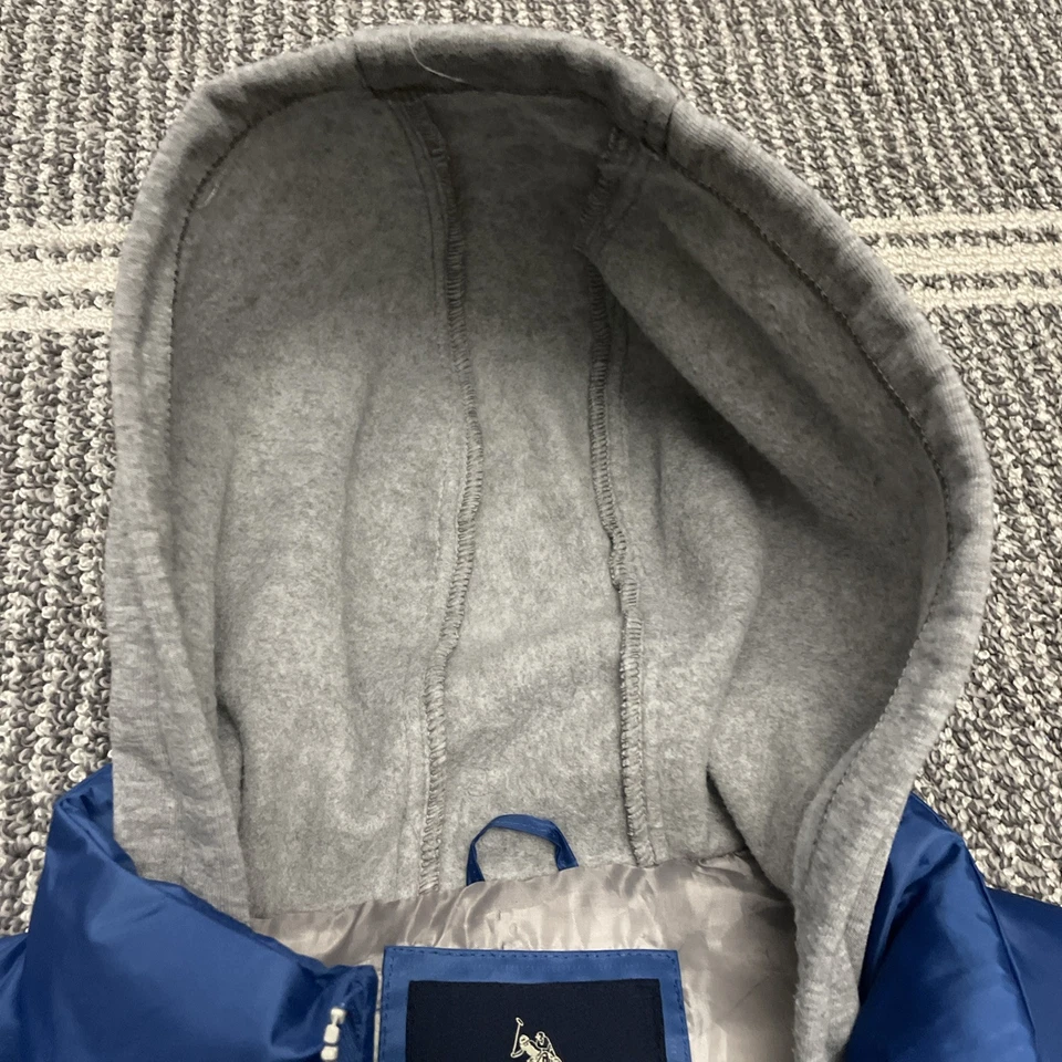 US Polo Assn Men’s Sz Large Puffer  Hooded Vest Double Riders Logo Blue Gray - Image 4 of 4