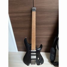 Chitarra elettrica Ibanez Q54-BKF modello spot collo acero senza testa nera con borsa gig