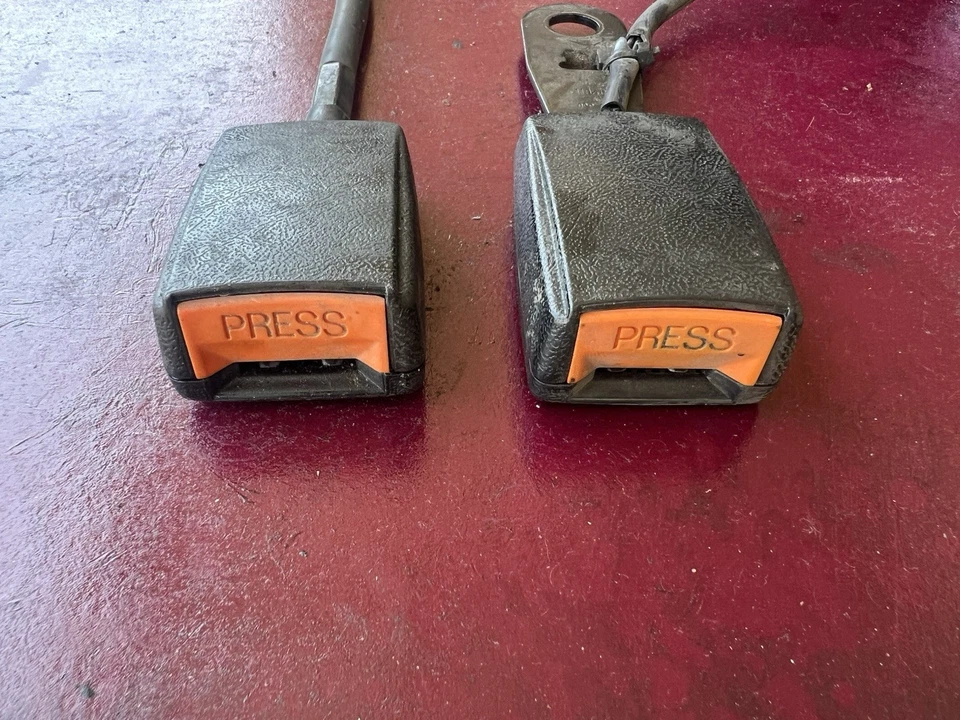 91 MERCURY CAPRI HEBILLAS CINTURÓN DE SEGURIDAD DELANTERO OEM Foto 3 de 3