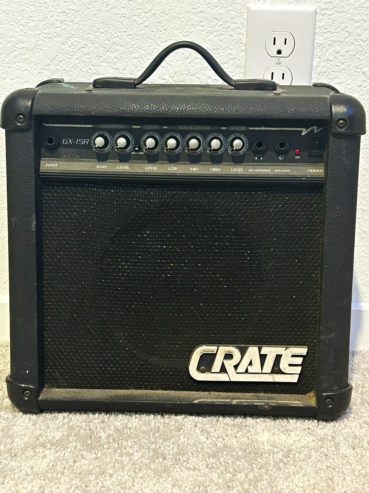 Crate GX-15R 15W Solid State Combo Amp 1 Speaker 2-Channel 4 Ohm