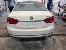 Trunk/Hatch/Tailgate Sedan With Rear View Camera Fits 12-15 PASSAT 428400