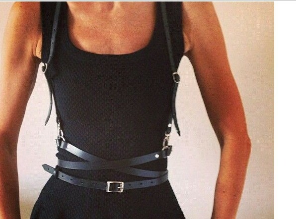 Women Faux Leather Body Harness Waist Belt Punk Gothic Bra