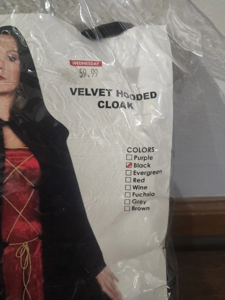 Hooded Cloak Crushed Panne - Black - Vampire Hocus Pocus - Costume - Adult - Image 2 of 4