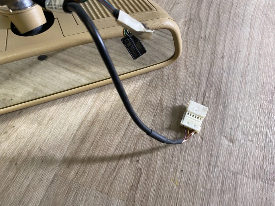 ESPEJO RETROVISOR DELANTERO MERCEDES BENZ E63 CLS63 OEM 07-11 HOME LINK Foto 2 de 4