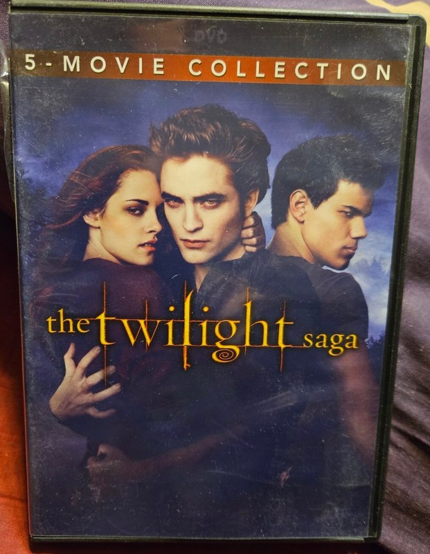 Twilight Saga 5 Movie Collection 2 DVD Kristen Stewart - GOOD Estate Item As Is