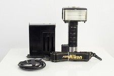 METZ 60 CT1 - FLASH PROFESSIONALE ANNI 90 - BUONE CONDIZIONI COMPRESO DI STAFFA.