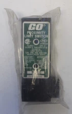 TOPWORX GO SWITCH CAT NO: 11-12110-00 PROXIMITY LIMIT SWITCH 10A 120VAC