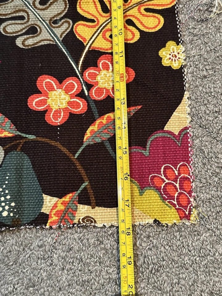 Kravet Fabric Sample 24.75” x 26.75” Audaz 823 Cotton Whimsical Floral Crafts - Image 3 of 4