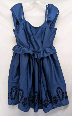 Hot Topic Interview With The Vampire Claudia Lace-Up Dress Size 