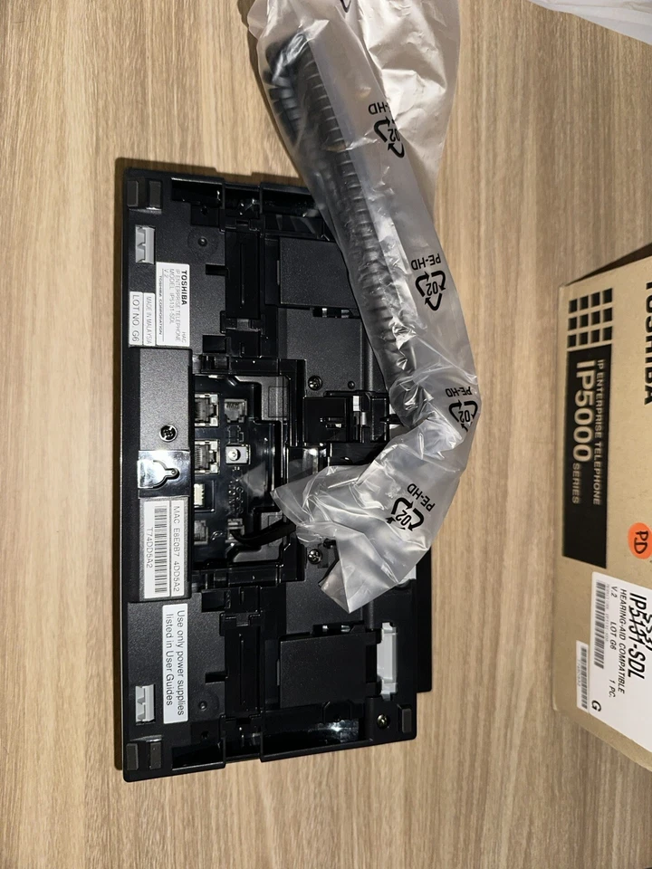 Toshiba IP5131-SDL Phone In Box - Image 4 of 4