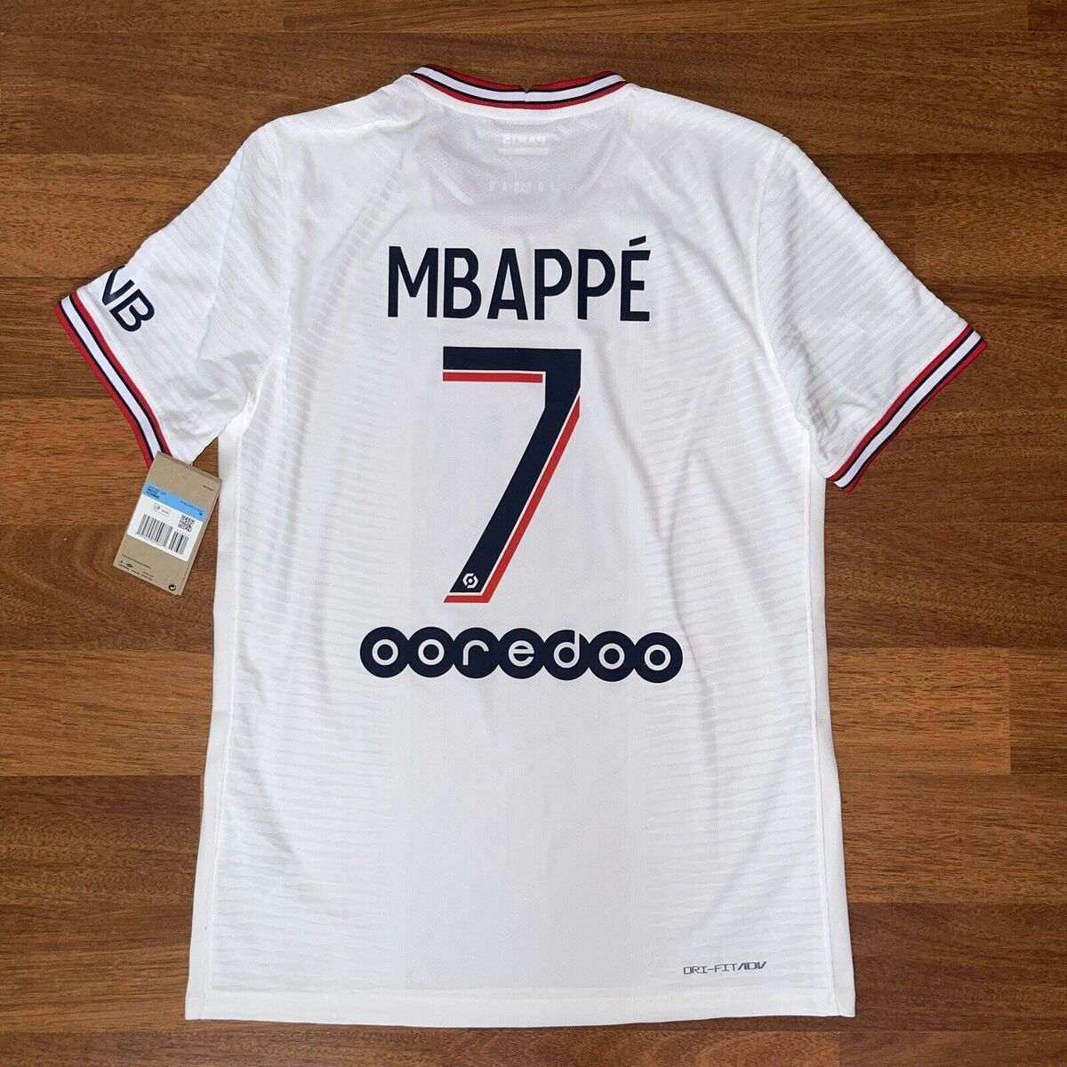 NWT PSG JORDAN NIKE 21/22 FOOTBALL FOURTH JERSEY #7 MBAPPE NWT PSG JORDAN NIKE 21/22 FOOTBALL FOURTH JERSEY #7 MBAPPE
