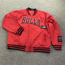 Chicago Bulls Jacket Mens XL Red NBA Basketball Quilted Bomber Snap Front Patch