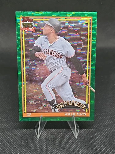 2026 Topps Series 2 Willie Mays Crackle Foil (RAW)