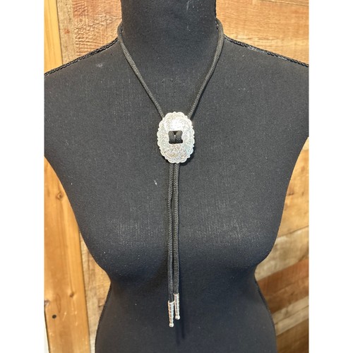 Montana Silversmiths Silver Flower Filigree Bolo Tie Black Braided Cord J313