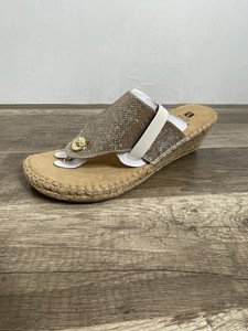 White Mountain Beachball Wedge Sandals Women's size 9.5 M (Fa-1128)