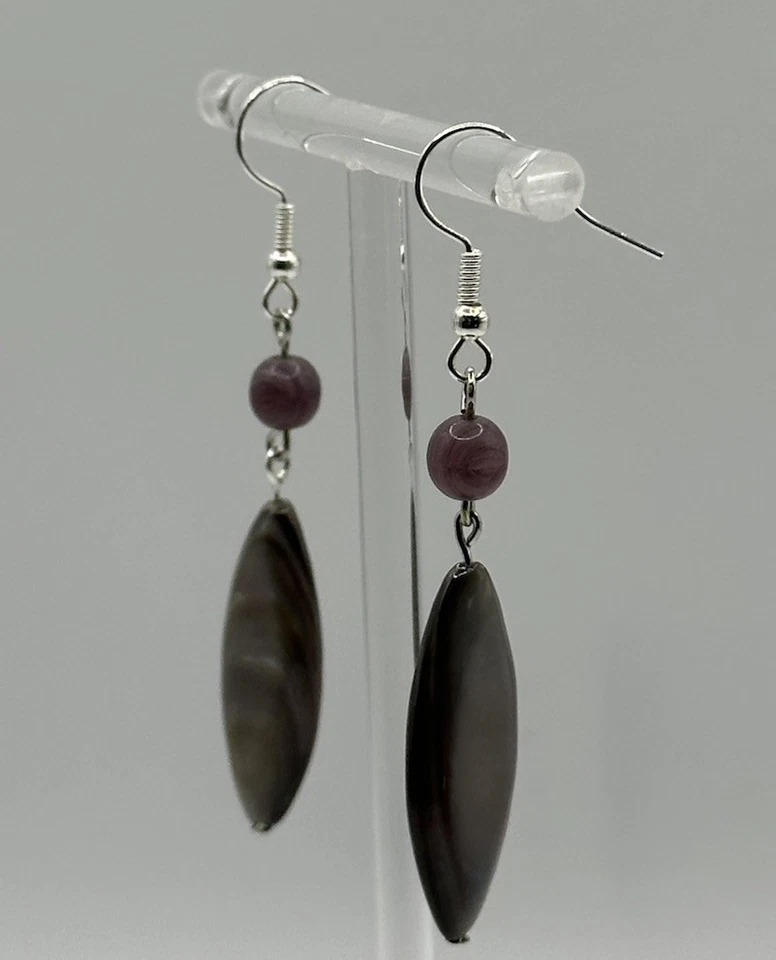 Pendientes colgantes de cuarzo ahumado y amatista enchapados en plata de ley hechos a mano en EE. UU. Foto 2 de 4