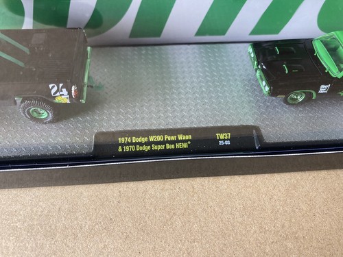 CHASE !! M2 Machines New Coca Cola Hauler Dodge power wogen 56000 TW37 Chase - Picture 8 of 9