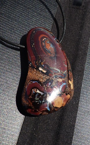 SCHMUCK-STCK YOWAH NUTS OPAL HEIL STEIN Anhänger gebohrt Unikat Nuss-Opal 1 - Picture 2 of 5