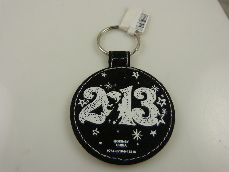 Disneyland Key chain with Sorcerer Mickey mouse fantasia 2013