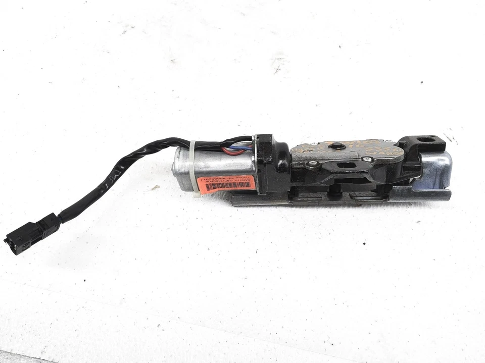 Actuador de bloqueo de tapa de maletero motorizado BMW 535I Xdrive 2009-2010 - 67-10-7-114-613 Foto 3 de 4
