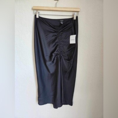 Forever 21 Ruched Satin New With Tags Black Skirt size medium
