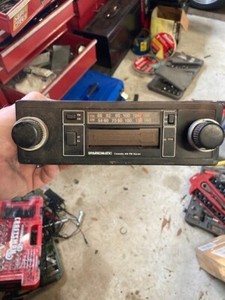 Autoradio Sparkomatic SR 322 F - Équipement auto