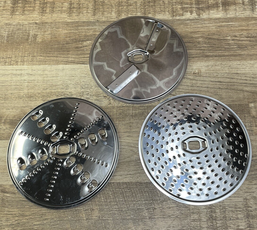 Bosch MUM44 Series 3-Piece Grater Disc Set for Compact Food Processor-image