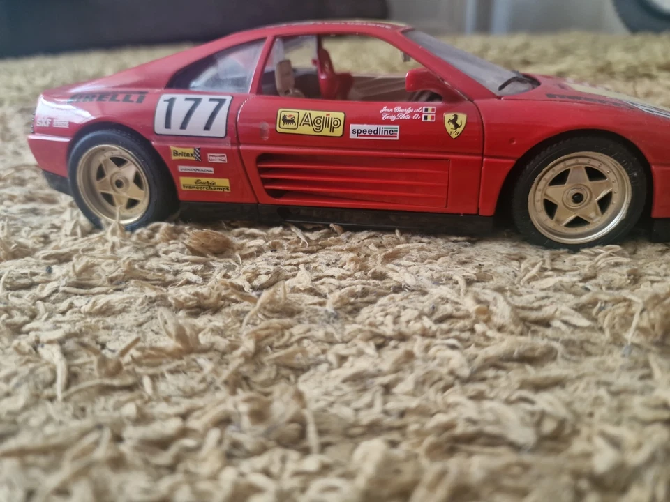 1/18 Diecast model car Burago Ferrari 348TB 1989 — 第 2/4 张图片