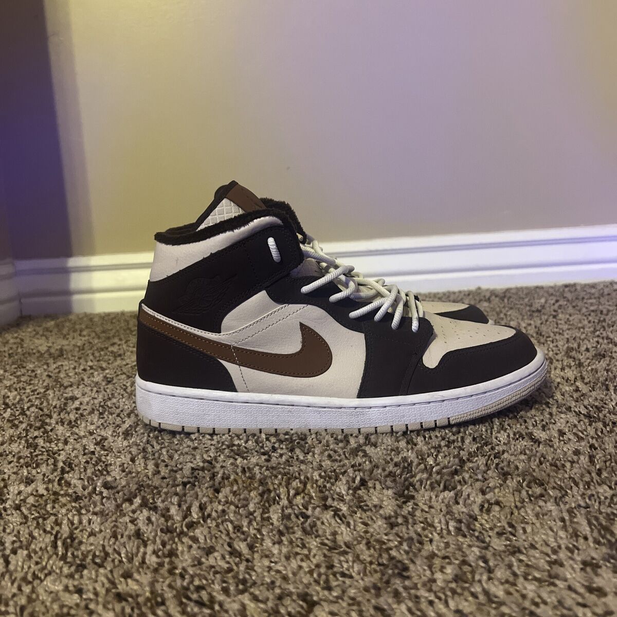 Size 11.5 - Air Jordan 1 SE Mid Cream Dark Chocolate W