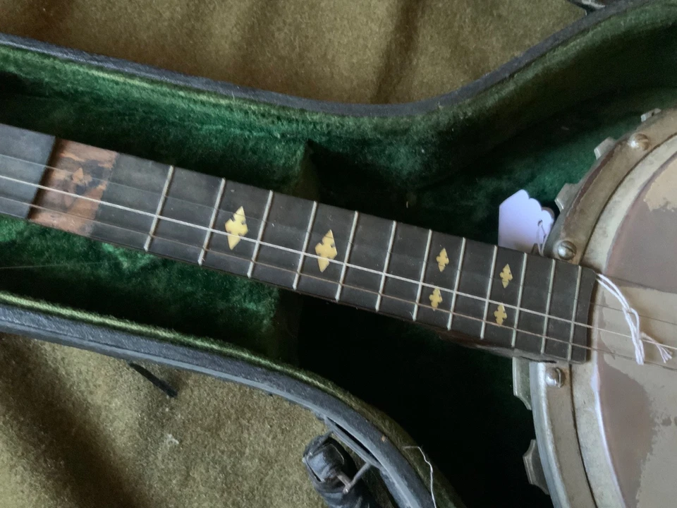 Antique 1920s Ludwig  Banjo w/case - Image 4 of 4