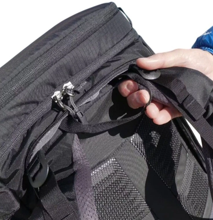 REI Co-op Ruckpack 40L Backpack Women's Travel Carry-On Pack Black with Rainfly - Image 4 of 4