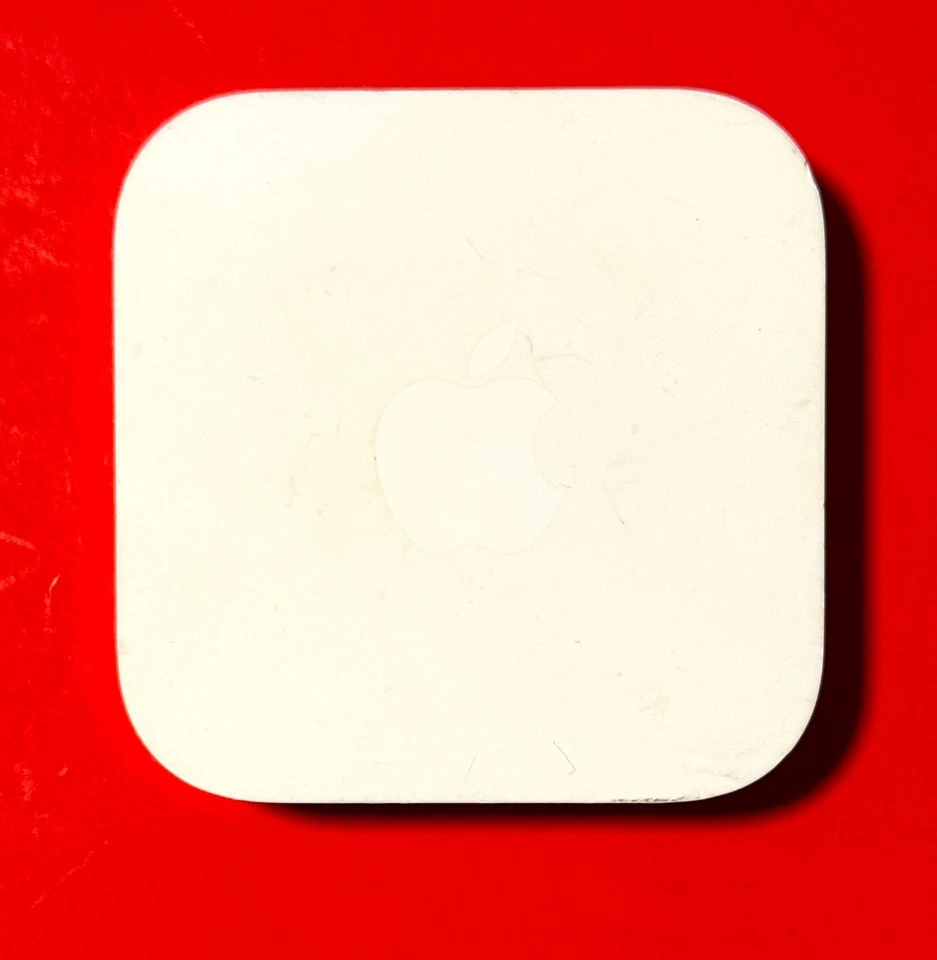 Router inalámbrico Apple A1392 MC414LL/A AirPort Express Base Station - blanco Foto 2 de 4