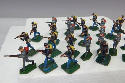 Vintage SAE Africa metal toy soldier lot 30mm ACW Civil War Cavalry - Picture 5 of 7