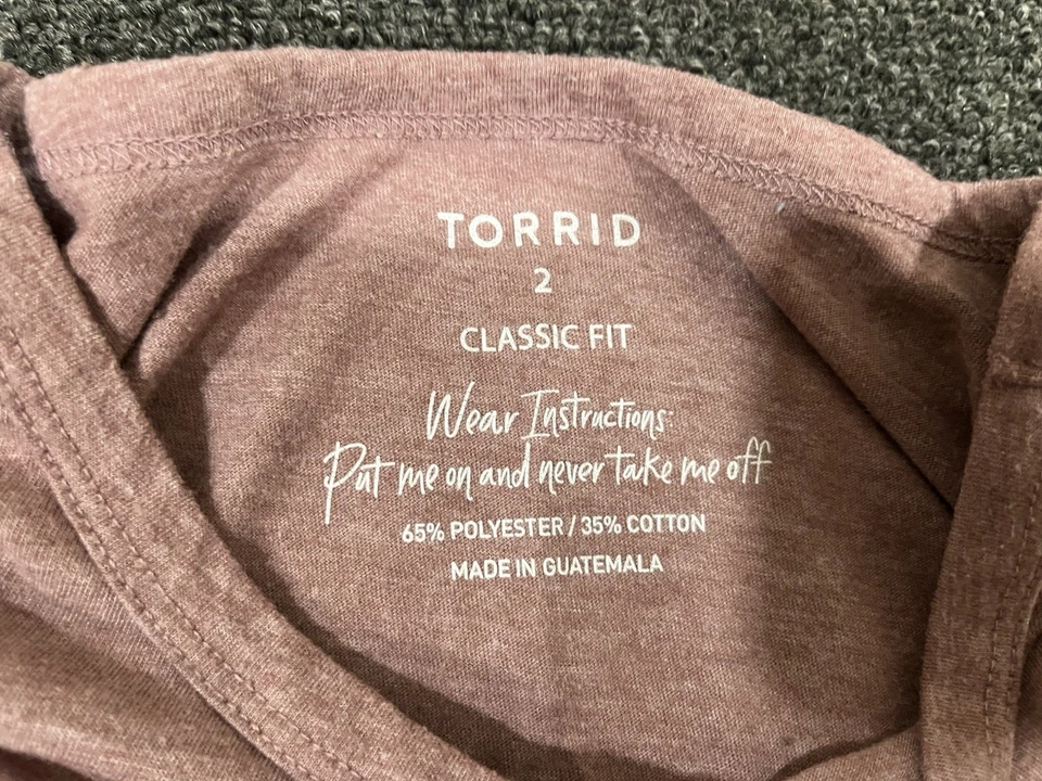 Camiseta roja Torrid "Ser un adulto funcional..." ajuste clásico de algodón talla 2 Foto 3 de 4