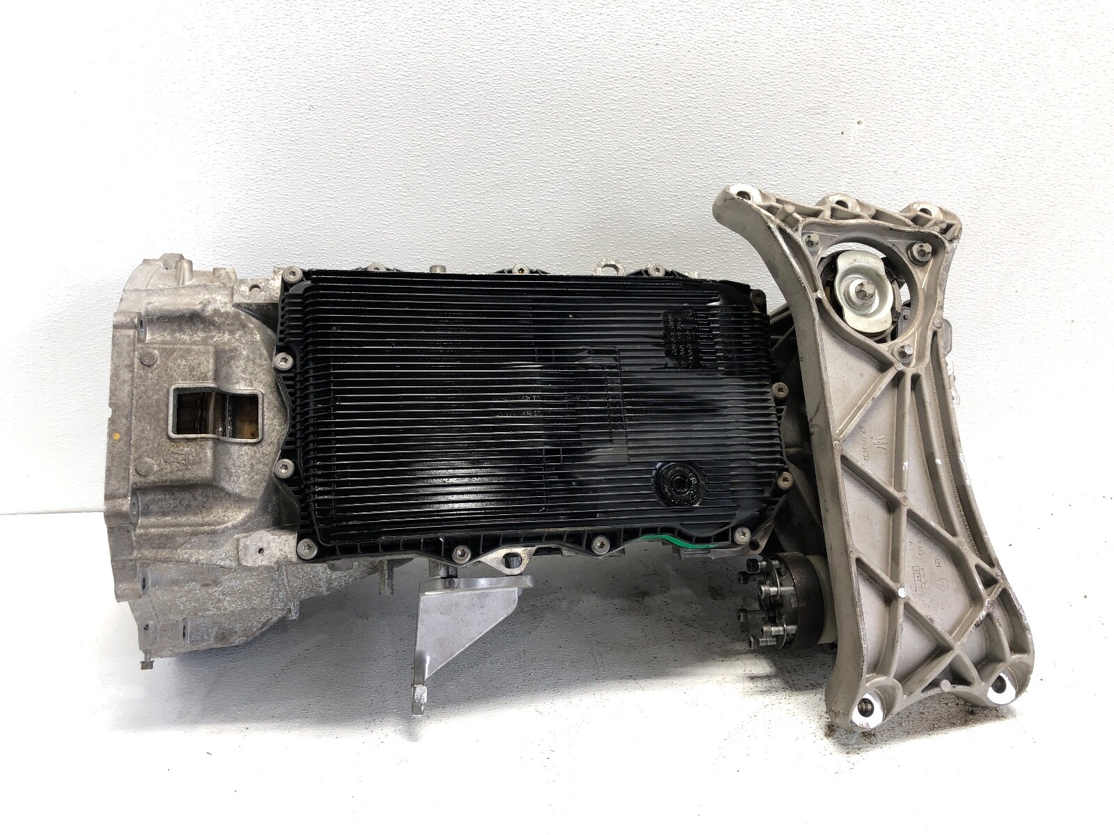 2014-2020 MASERATI QUATTROPORTE 3.0L AWD TRANSMISSION W/ TRANSFER CASE OEM 74K.