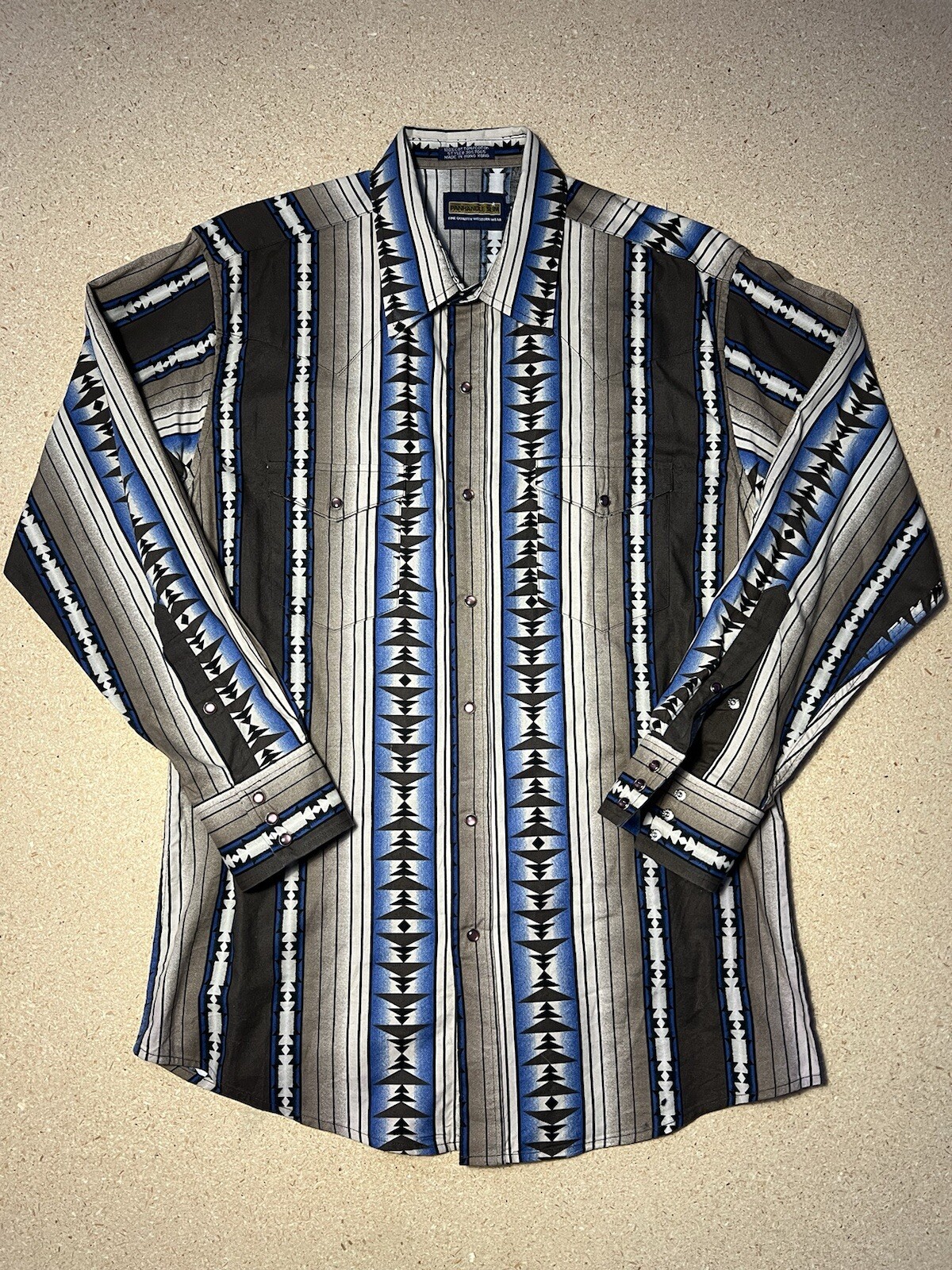 Picture 4 of 8