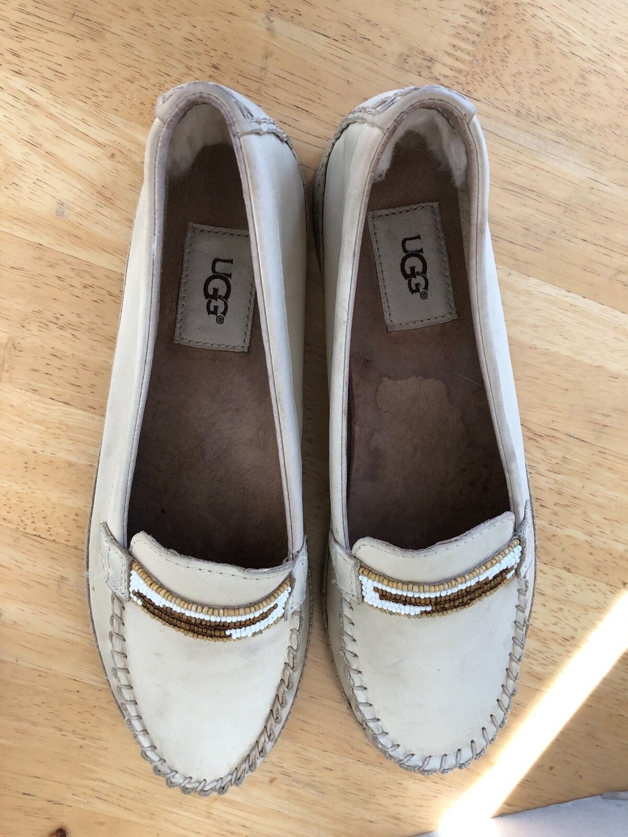 UGG アグ　1011176 W ROZIE SERAPE BEADS 6.5 UGG Women's Gray Rozie Serape Beads 1011176 Moccasin Shoes