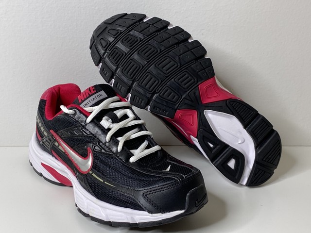 nike initiator pink