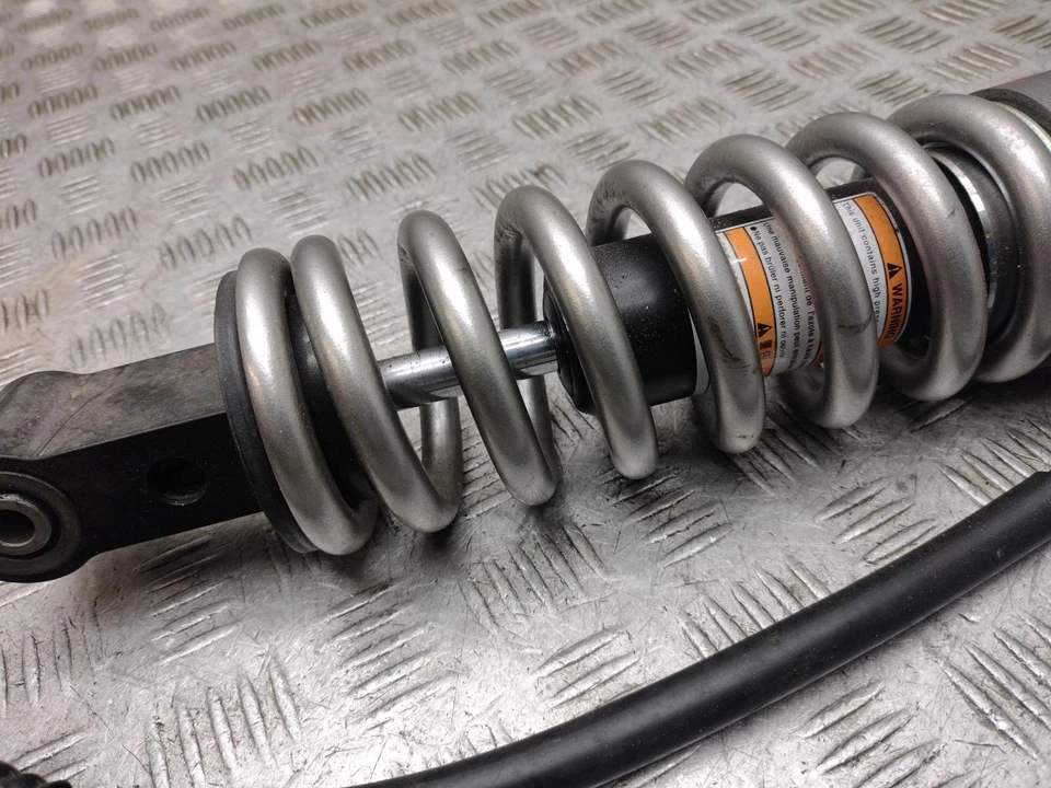 Amortiguador trasero Kawasaki Z1000SX ZX 1000 WHF 2017 Foto 3 de 4