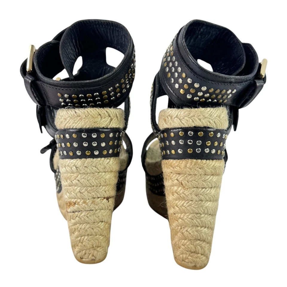 Alpargatas de cuña ALEXANDER MCQUEEN de cuero negro con tachuelas hechas en Italia 35-5 EE. UU. Foto 4 de 4