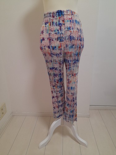 Pleats Please Issey Miyake Patterned Cropped Pants size 2 Made In Japan